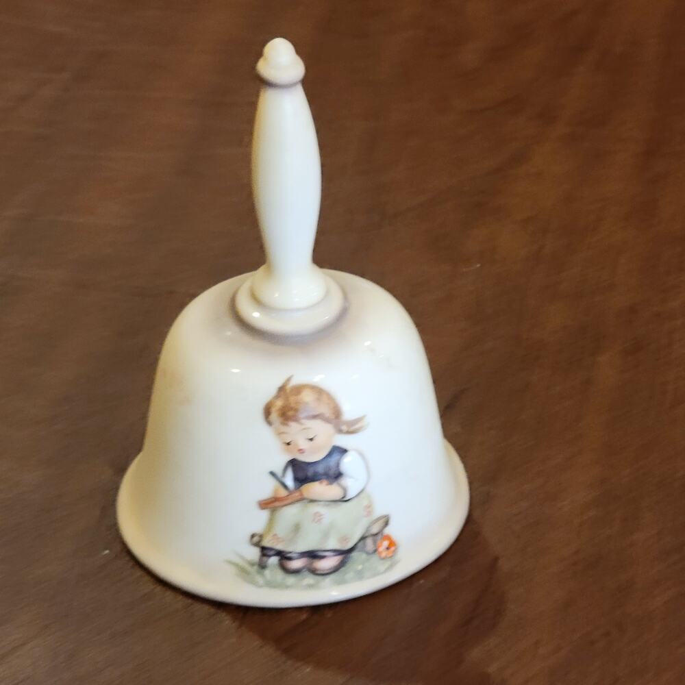 Vintage Goebel M.I. Hummel 1988 Annual Bell 11th Edition HUM 710 Busy Student